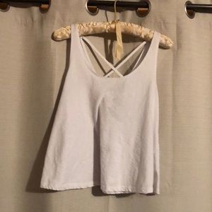 Bongo brand white tank top size M